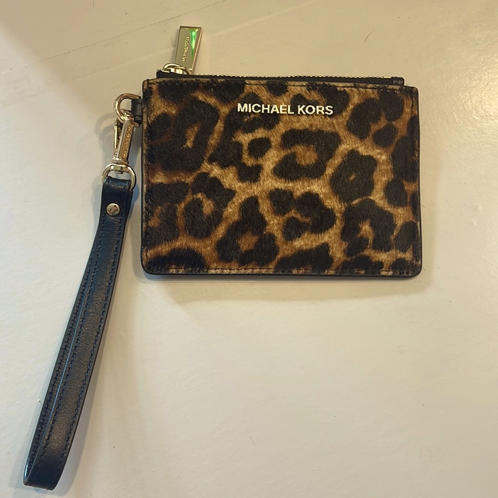 Wristlet #Michaelkors, fur like front